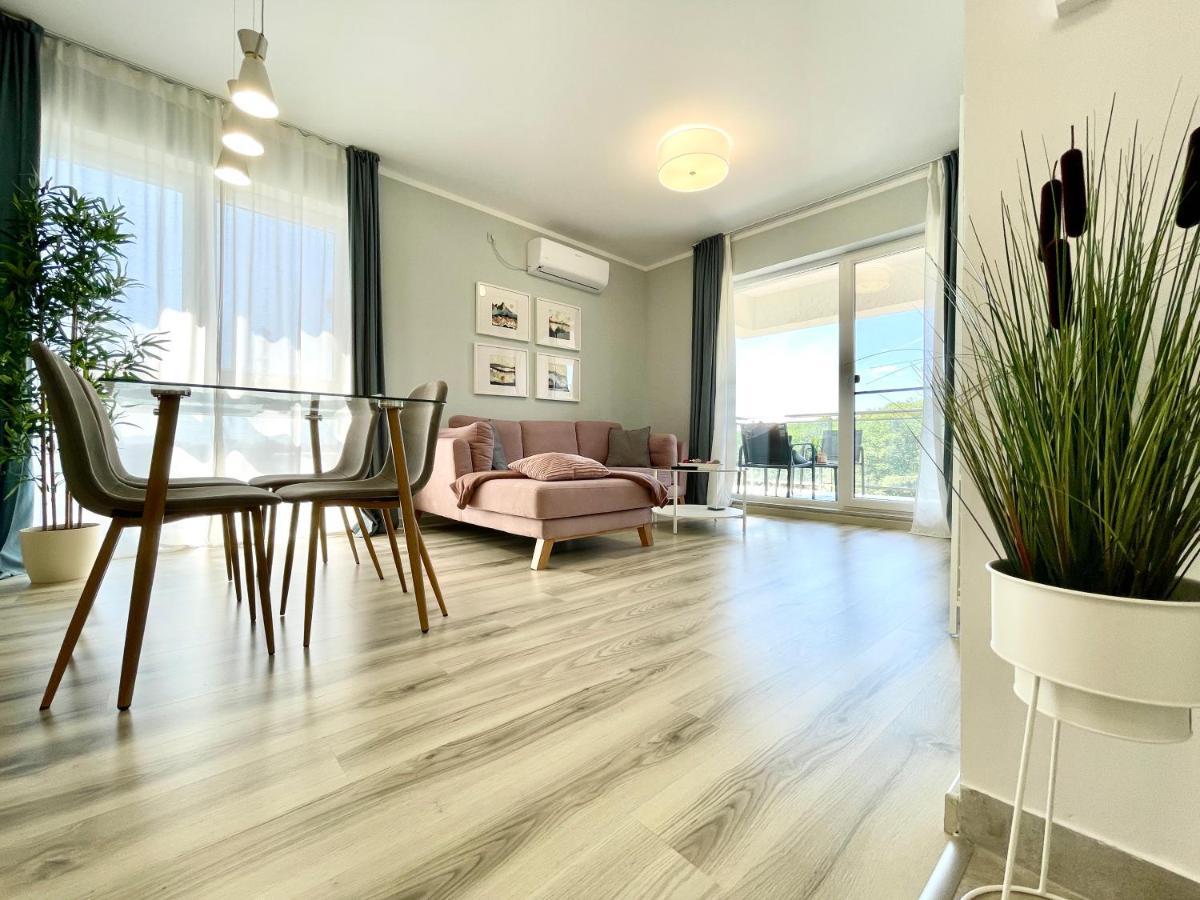 Forest View Apartment Timisoara Bagian luar foto