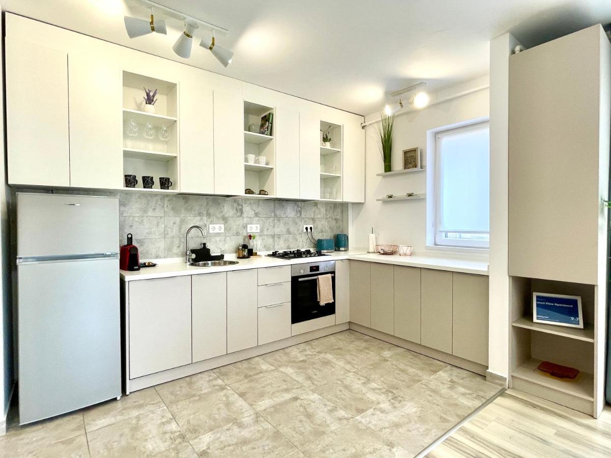 Forest View Apartment Timisoara Bagian luar foto