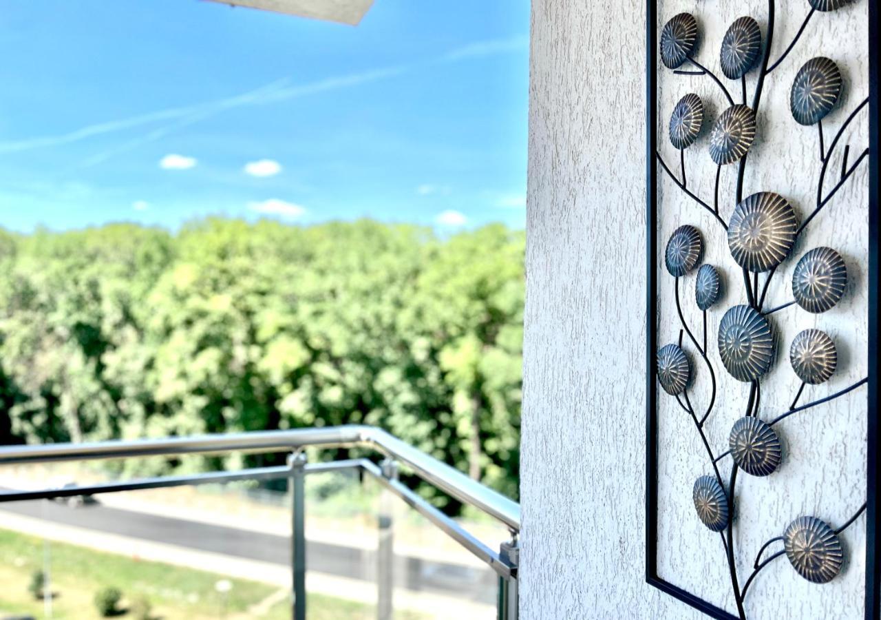 Forest View Apartment Timisoara Bagian luar foto